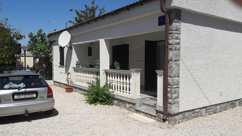 Apartment Malnar Starigrad Paklenica Exterior foto